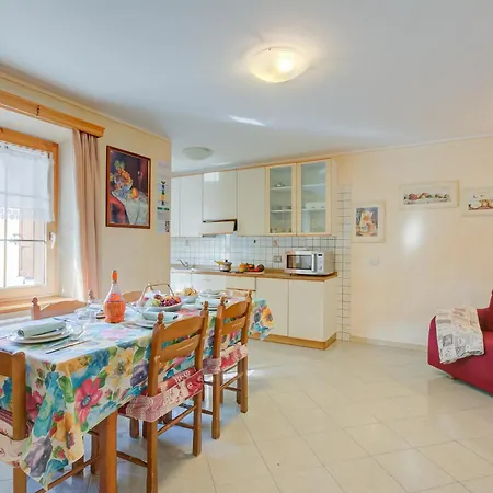 Apartman Rododendro